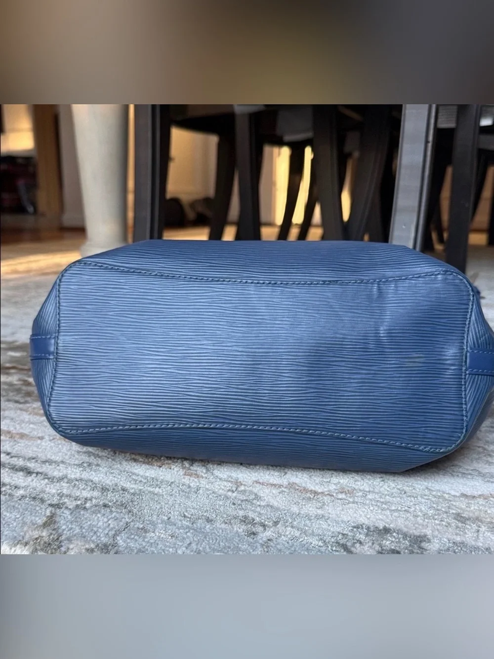Authentic Louis Vuitton Blue Epi Leather Mandara MM Shoulder Bag